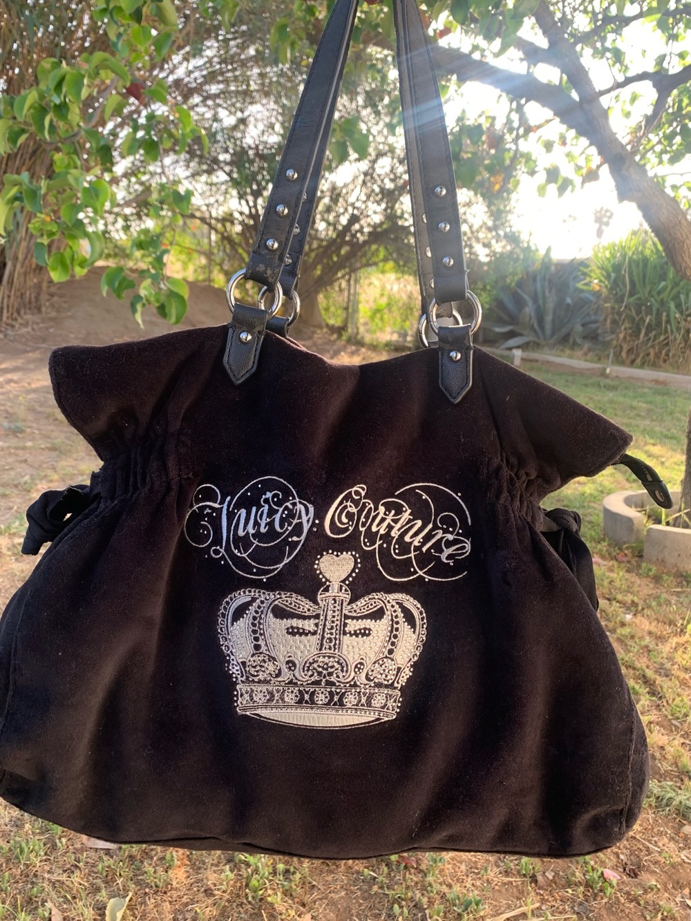 Vintage Juicy Couture Black Velvet Daydreamer Crown Shoulder Bag